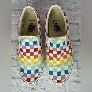 Vans Women's Rainbow 🌈 Checkered Slip-On Sneakers Mens 6.5 women 8